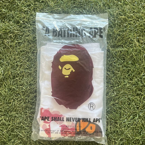 Bape T-shirt white size M like new with tags