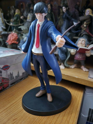 Mash Burnedead figure like new from Mashle Magic and Muscles series