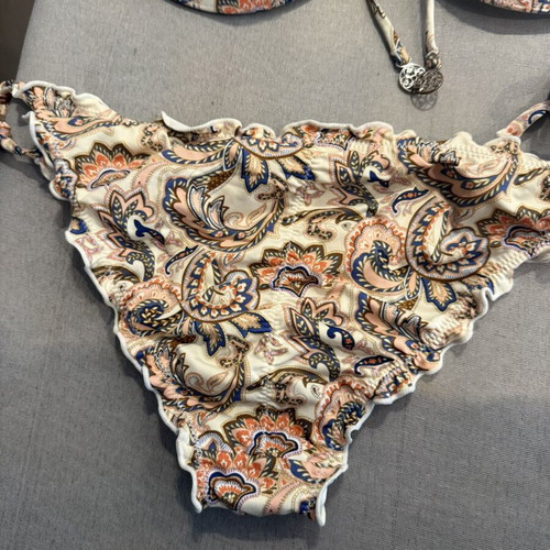Bikini set H&M used, paisley design, size 80D top, large bottom