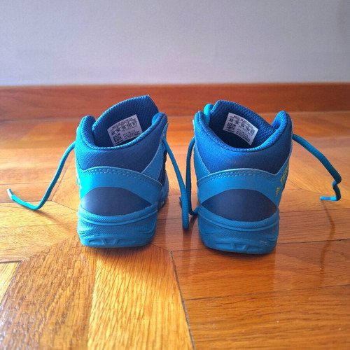 Adidas Terrex baby boots like new, size 19