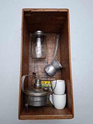 Small vintage coffee set, 1922, 39x19 cm