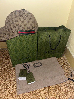 Gucci beige hat new, size L