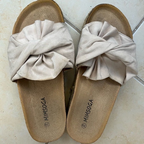 Flatform beige Luigi used