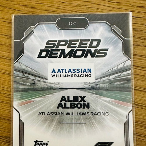 Alex Albon Speed Demons Refractor Topps Chrome F1 2025 like new card