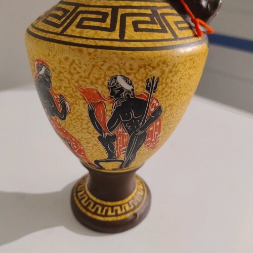 Decorative clay vessel new, height 0.30