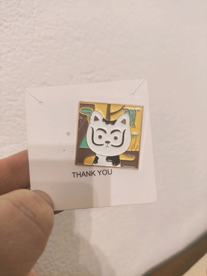 Pin melted art landscape cat like new