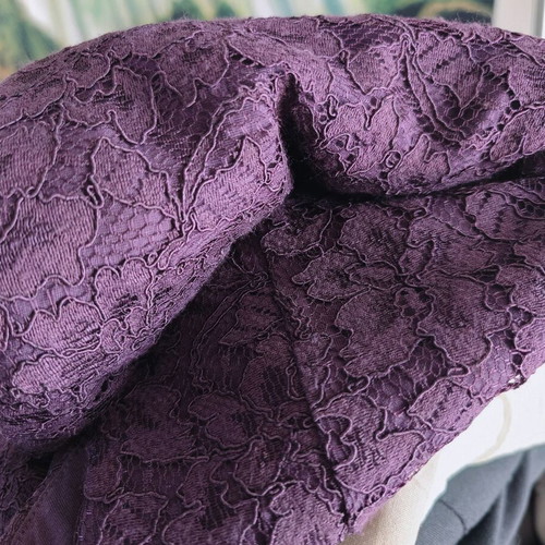 Diane von Furstenberg elastic lace dress purple like new XS/S