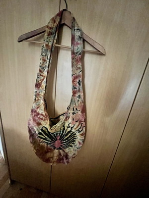 Hippie shoulder bag like new