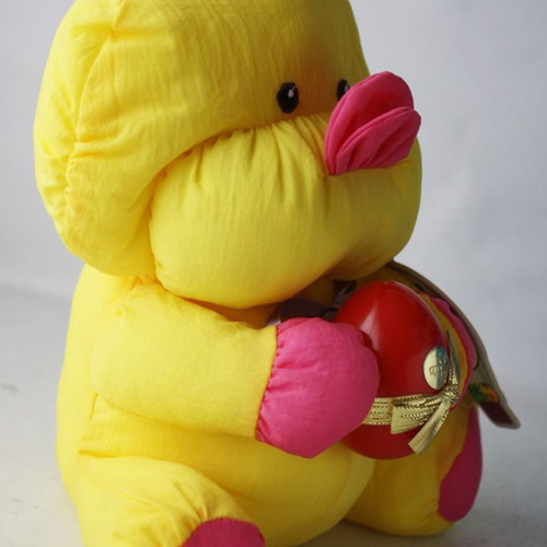 Vintage 80's Flou Flou Easter plush duck with egg El Greco new