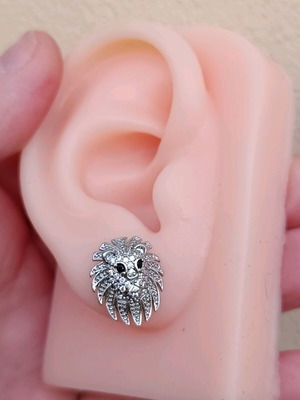 Stainless steel lion head stud earrings with zirconia