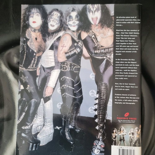 KISS Live! Book like new with poster