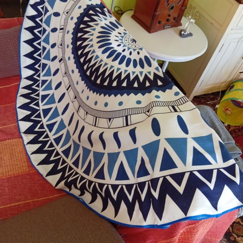 Round beach towel 1.80x1.80 m new, blue pattern