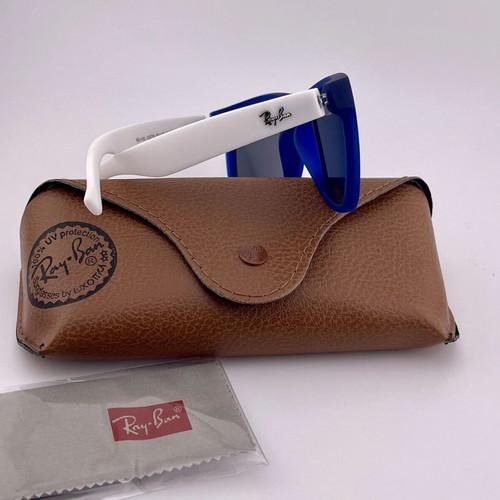 Ray-Ban Justin sunglasses, navy blue acetate frame, unisex