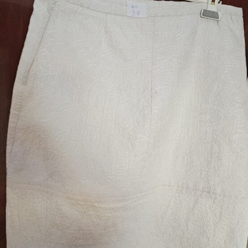 Genny white blazer like new