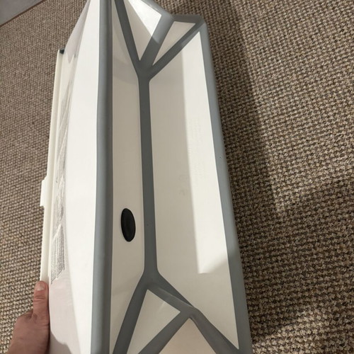 Stokke Flexi Bath like new with color-changing temperature plug