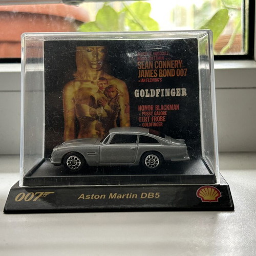 Aston Martin DB5 James Bond 007 Goldfinger Shell Collection new