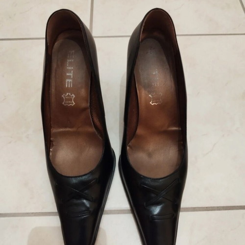 Elite vintage black leather pumps used, heel 8 cm