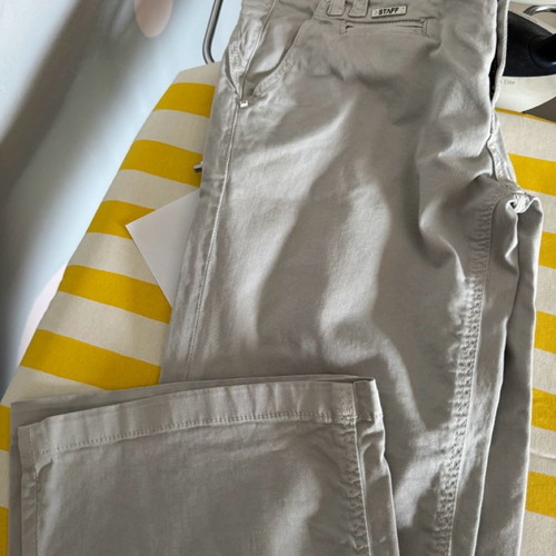 Staff Bell-Bottom Pants New, Size 28
