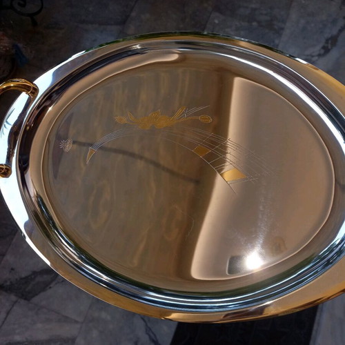 Serving trays set of 3 with gilded designs like new