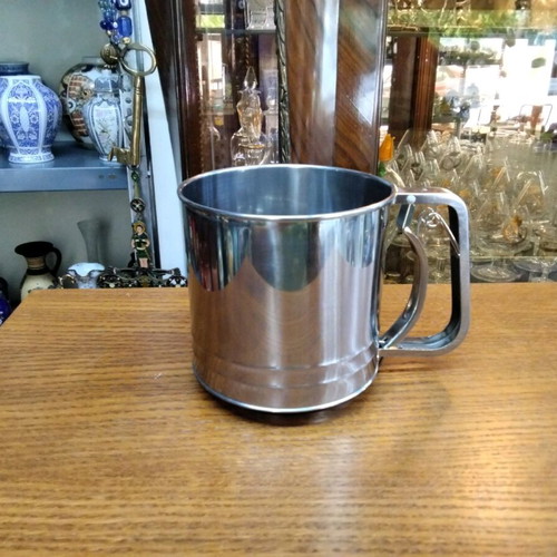 Metal hand sifter new for flour