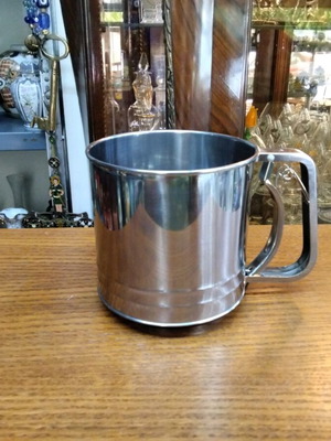 Metal hand sifter new for flour