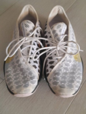 Nike athletic shoes like new, multicolor, sizes 40 and 40.5