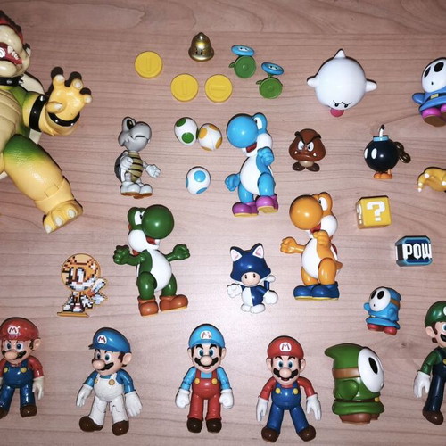 Super Mario and Sonic figures collection used from Jakks Pacific