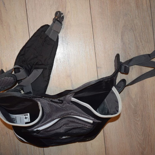 Salomon XT2 belt like new