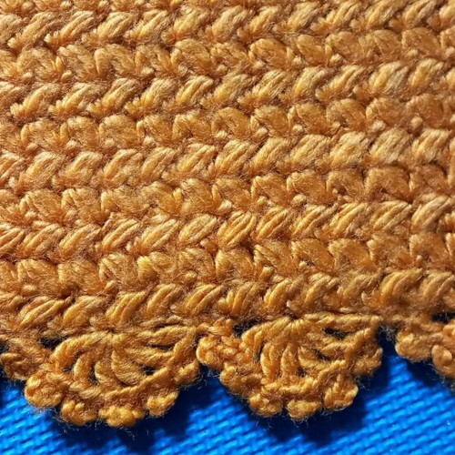 Handmade knitted throw like new in excellent condition
