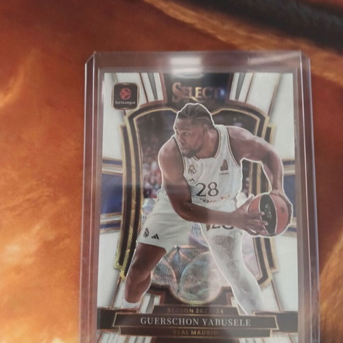 Guerschon Yabusele 2025-26 Panini Select EuroLeague Premier Level Parallel card mint