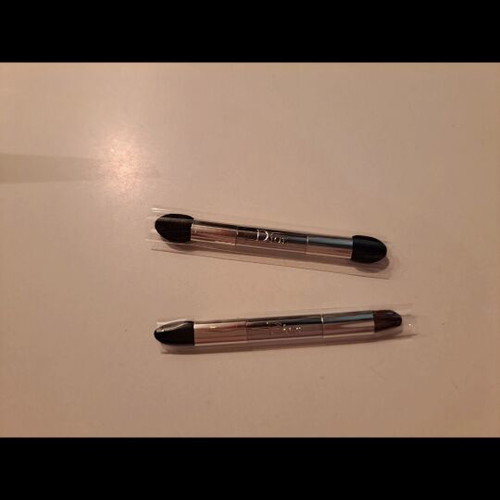 Dior eyeshadow palette new with velvet pouch