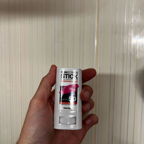Frezyderm Stick Sunscreen SPF50 new