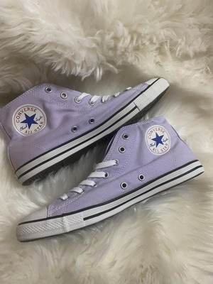 All Stars Converse low sneakers new, purple, size 40