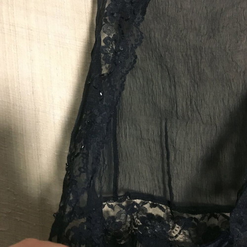 100% silk vest with embroidery like new, size M/L, black