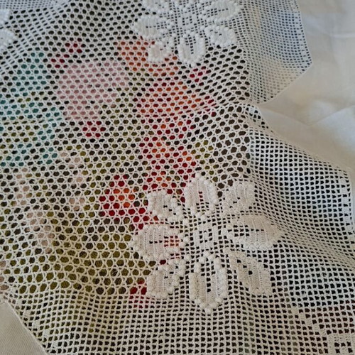 Tablecloth white mercerized cotton fabric 170x220 with cutwork and embroidery