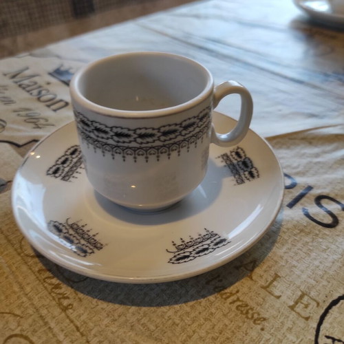 Porcelain coffee cups 2 with saucers GCHI HELLAS used and vintage mirror (1960)