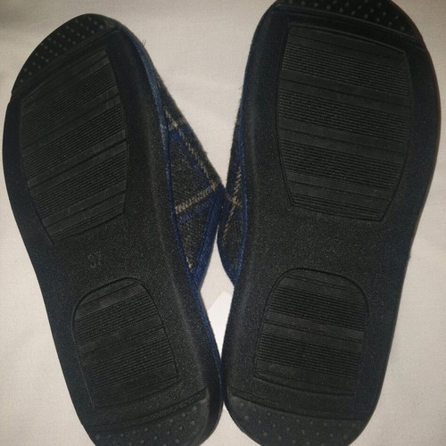 Mitsuko children's slippers new, size 37, wool texture