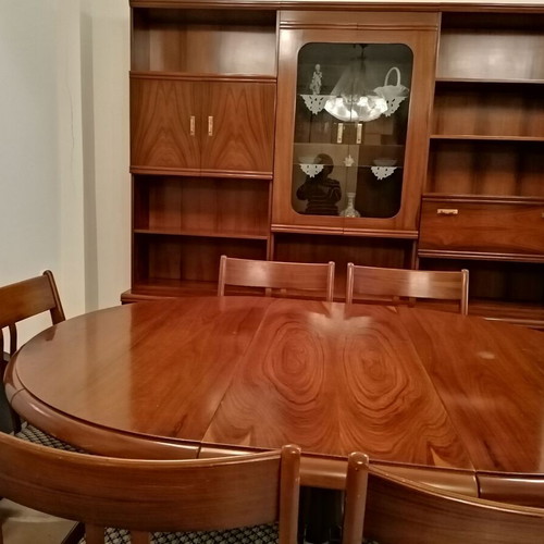 Rosewood dining set with sideboard and 6 chairs like new