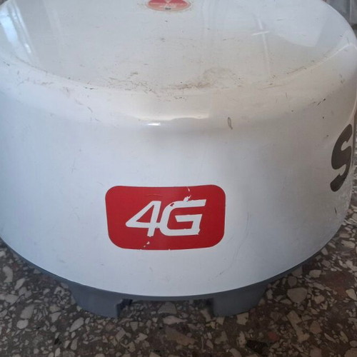 Simrad Navico Broadband 4G Radar used for repair or spare parts