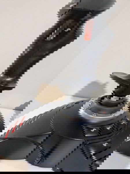 Joystick Thrustmaster flight simulator