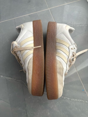 Adidas Samba αθλητικά sneakers μέγεθος 39 μεταχειρισμένα, άσπρα