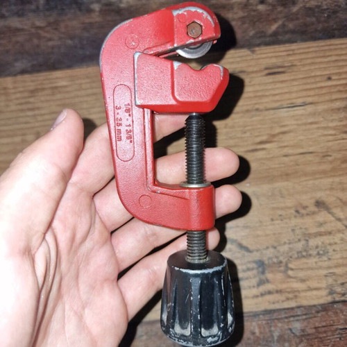 Knipex pipe cutter used, high quality