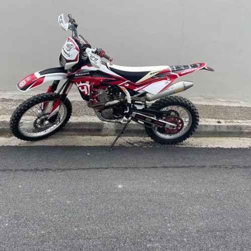 Husqvarna TE 450 E used model 2012, red
