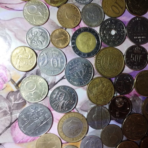 Foreign coins used collection