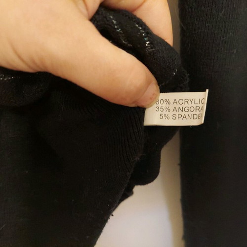Female long-sleeve shirt used, size M, black