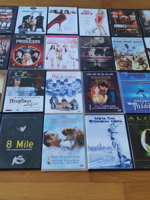 Пакет от 61 употребяван DVD филм с субтитри
