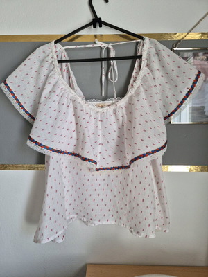 Funky Buddha blouse like new, white summer top size M
