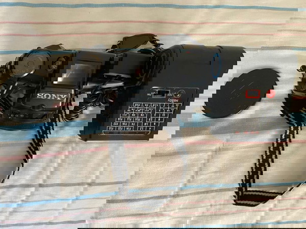 SONY Φωτογραφική Μηχανή με θήκη
