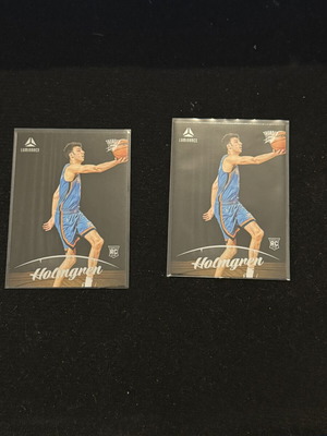 2022-23 Panini Chronicles Luminance Chet Holmgren Rookie Cards like new, 2 cards