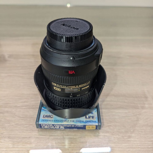 Nikon AF-S DX 18-200mm f/3.5-5.6G ED VR lens used with Hoya Polarizer